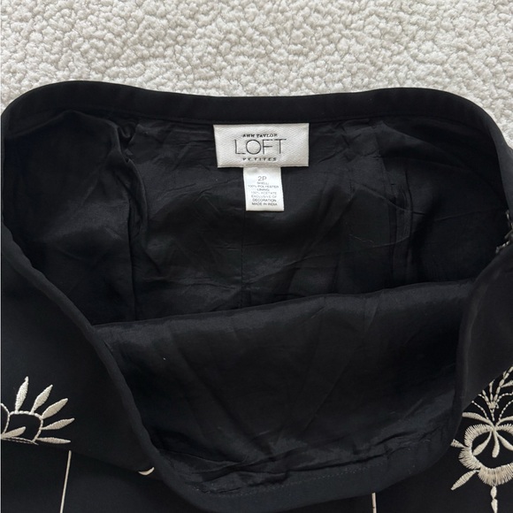 Ann Taylor Black and White Skirt - Picture 3 of 4
